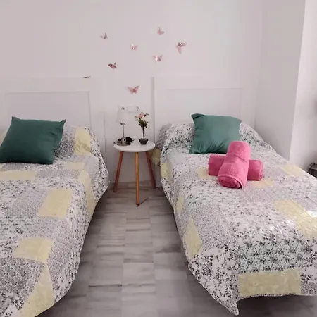 Con Encanto En El Corazon De La Ciudad Appartement *